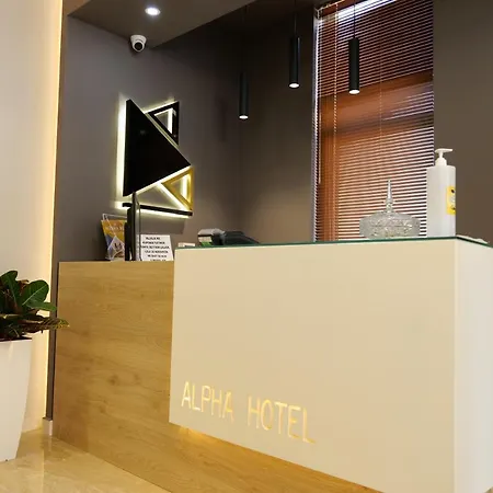 Otel Alpha 3*