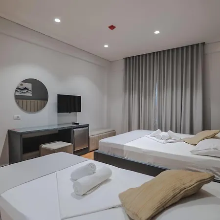 Otel Alpha Saranda