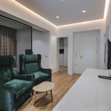 Alpha Otel